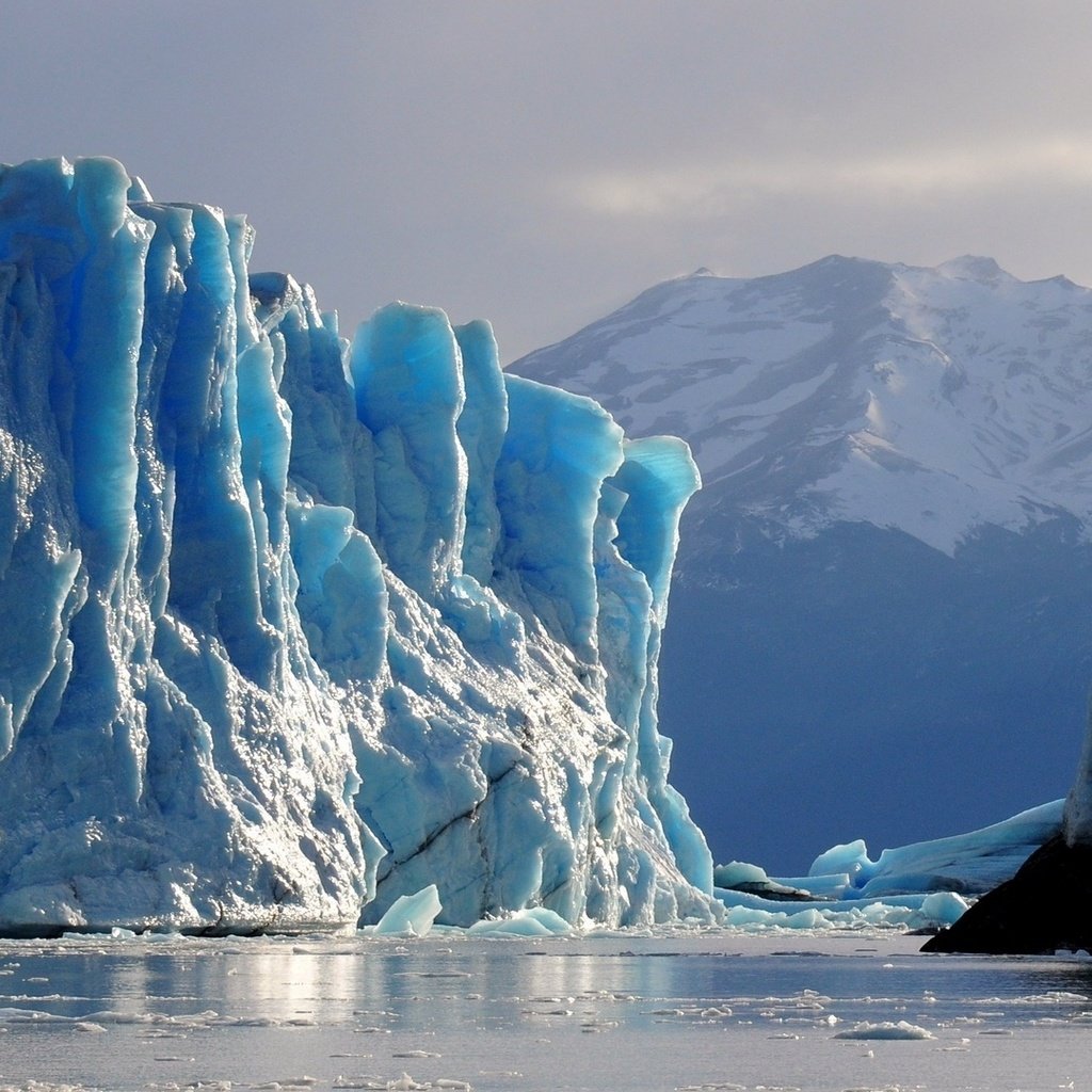 Обои горы, пейзаж, море, айсберг, ледник, аргентина, перито-морено, mountains, landscape, sea, iceberg, glacier, argentina, perito moreno разрешение 1920x1080 Загрузить