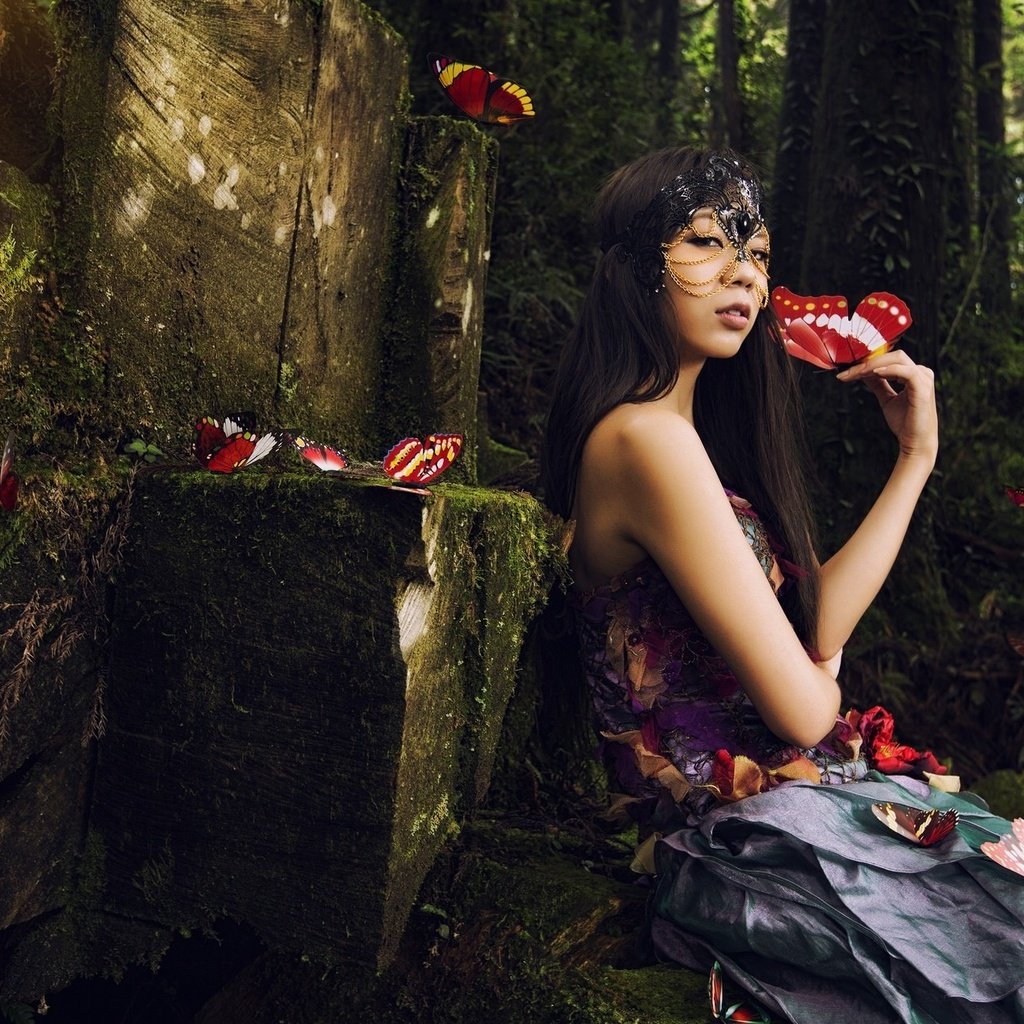 Обои лес, девушка, сидит, бабочки, азиатка, forest, girl, sitting, butterfly, asian разрешение 2048x1274 Загрузить