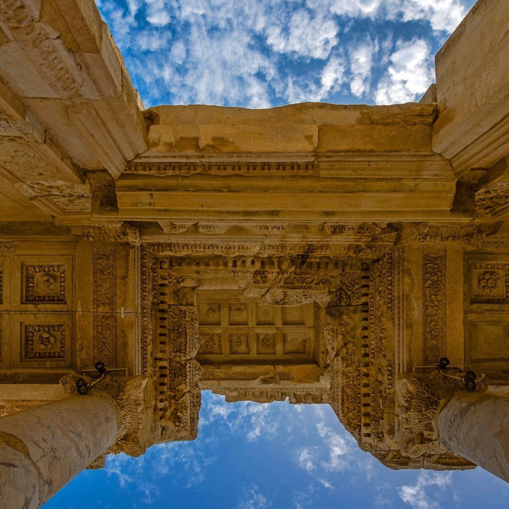 Обои небо, руины, архитектура, турция, эфес, библиотека цельса, the sky, ruins, architecture, turkey, ephesus, the library of celsus разрешение 1920x1200 Загрузить