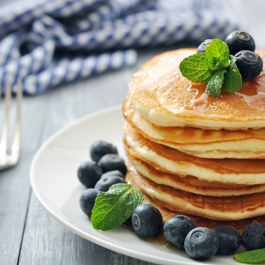 Обои ягоды, черника, блинчики, блины, berries, blueberries, pancakes разрешение 4288x2848 Загрузить