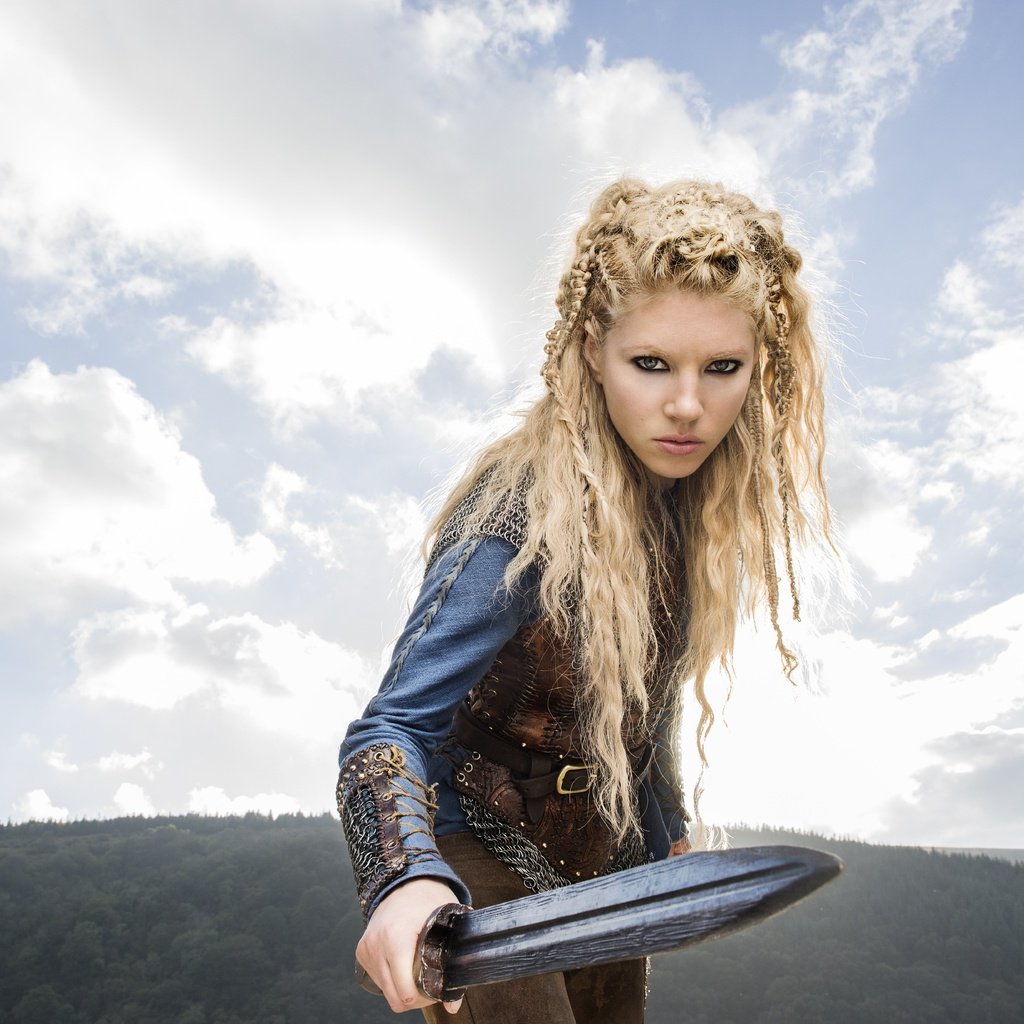 Обои блондинка, меч, актриса, сериал, викинги, кэтрин уинник, vikings, blonde, sword, actress, the series, the vikings, katheryn winnick разрешение 7360x4912 Загрузить