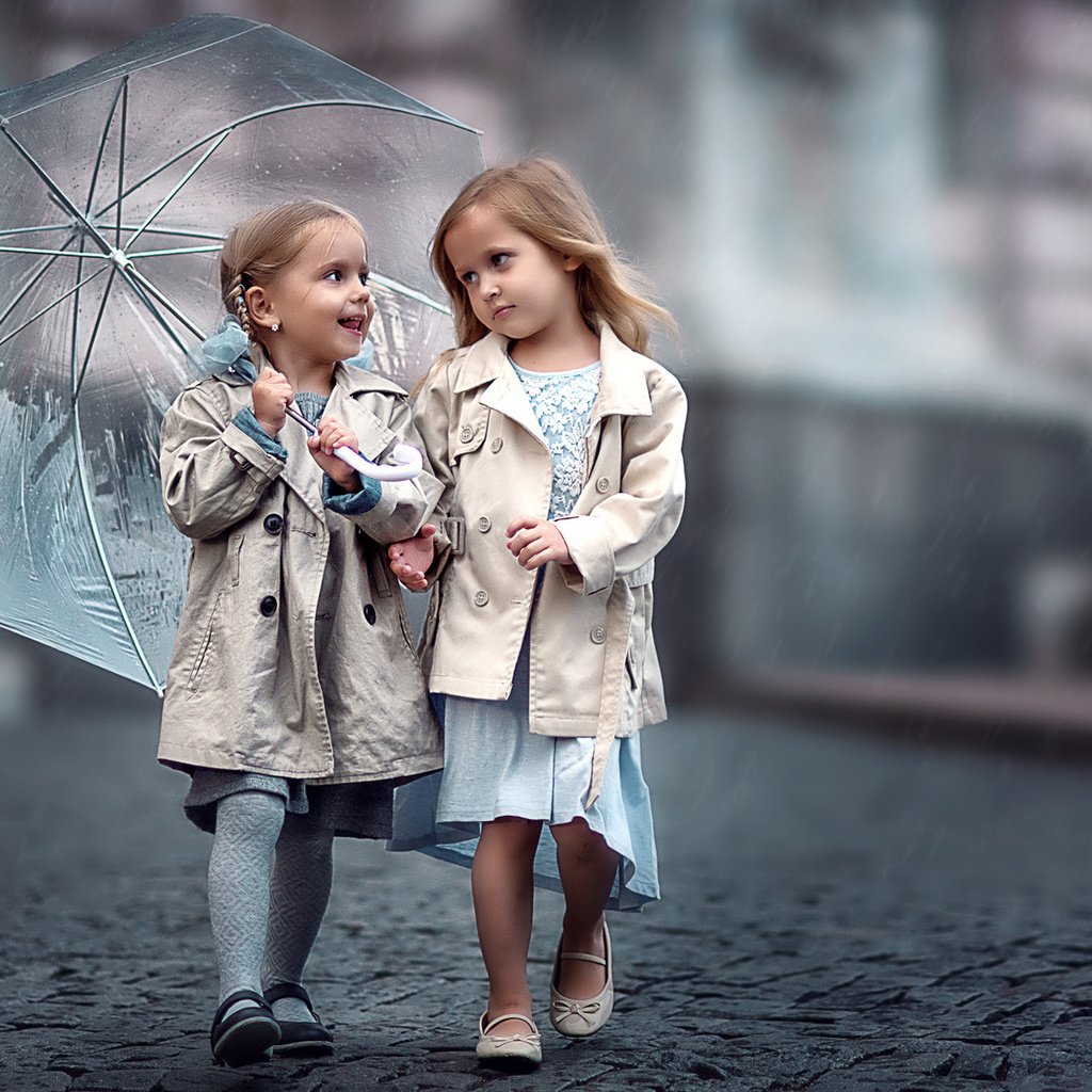 Обои дети, зонт, девочки, мостовая, подружки, children, umbrella, girls, bridge, girlfriend разрешение 1920x1281 Загрузить