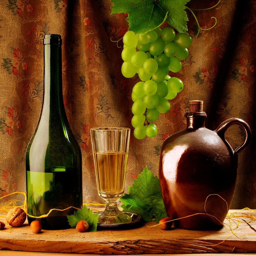 Обои листья, штора, орехи, натюрморт, виноград, грецкий орех, бокал, вино, бутылка, кувшин, фундук, leaves, blind, nuts, still life, grapes, walnut, glass, wine, bottle, pitcher, hazelnuts разрешение 2000x1600 Загрузить