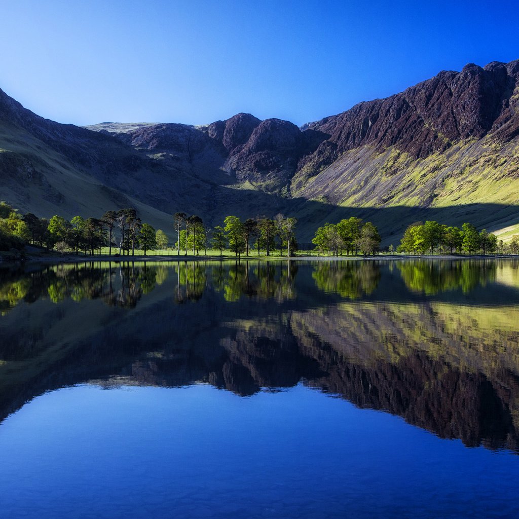 Обои деревья, buttermere lake, баттермир, вода, озеро, горы, берег, отражение, англия, домик, trees, water, lake, mountains, shore, reflection, england, house разрешение 3500x2000 Загрузить