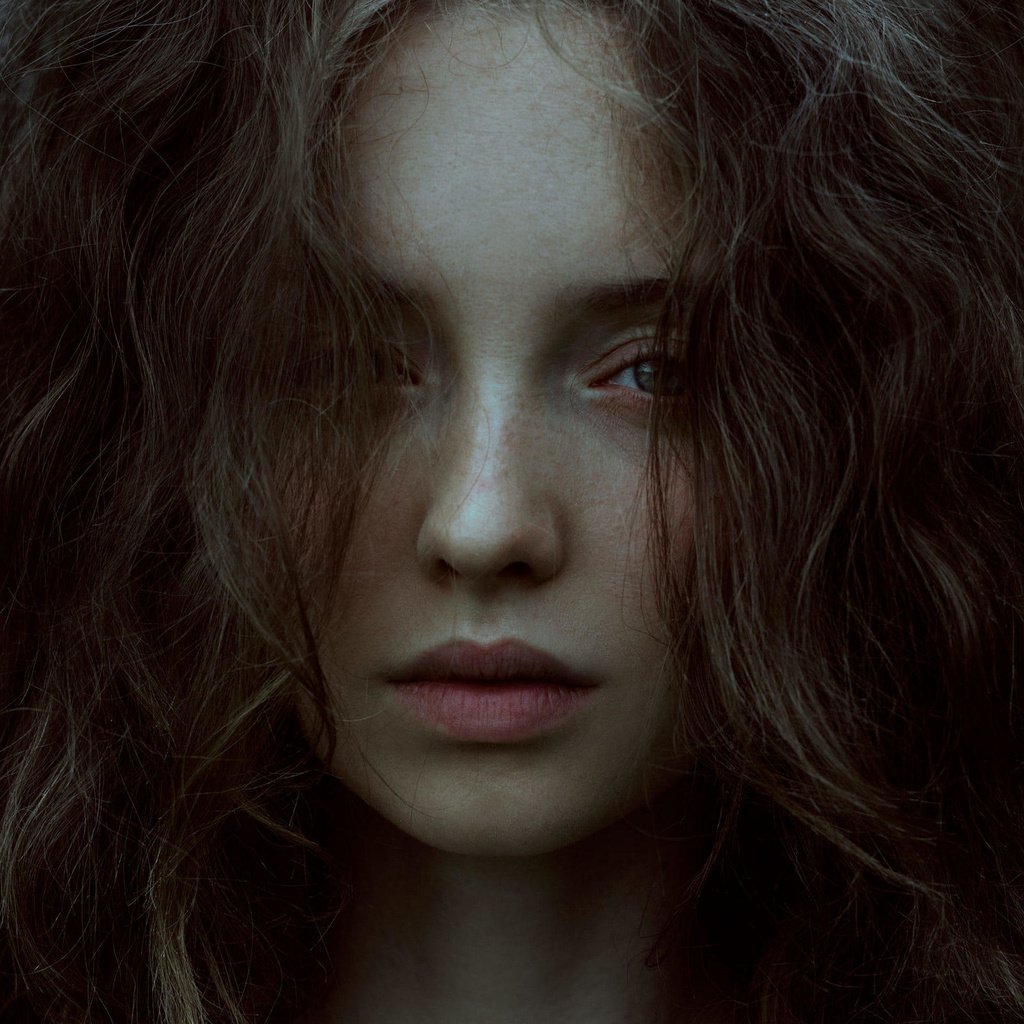 Обои девушка, портрет, взгляд, модель, волосы, лицо, marta bevacqua, july, girl, portrait, look, model, hair, face разрешение 1920x1920 Загрузить