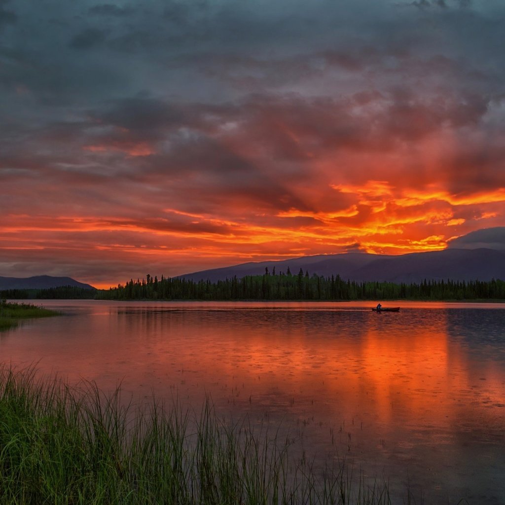 Обои небо, облака, озеро, природа, закат, пейзаж, британская колумбия, philip kuntz, the sky, clouds, lake, nature, sunset, landscape, british columbia разрешение 1920x1281 Загрузить