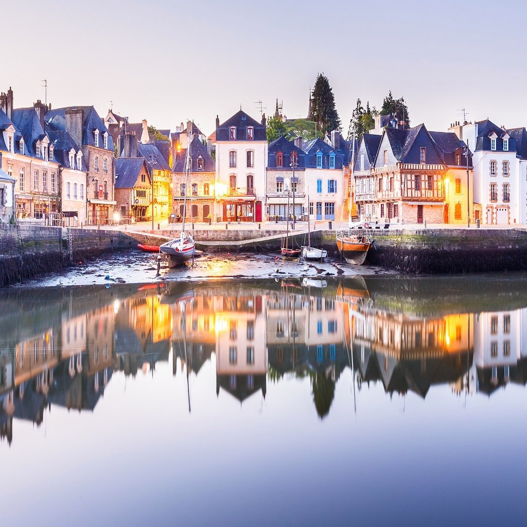 Обои вода, отражение, дома, франция, оре, water, reflection, home, france, åre разрешение 2048x1365 Загрузить