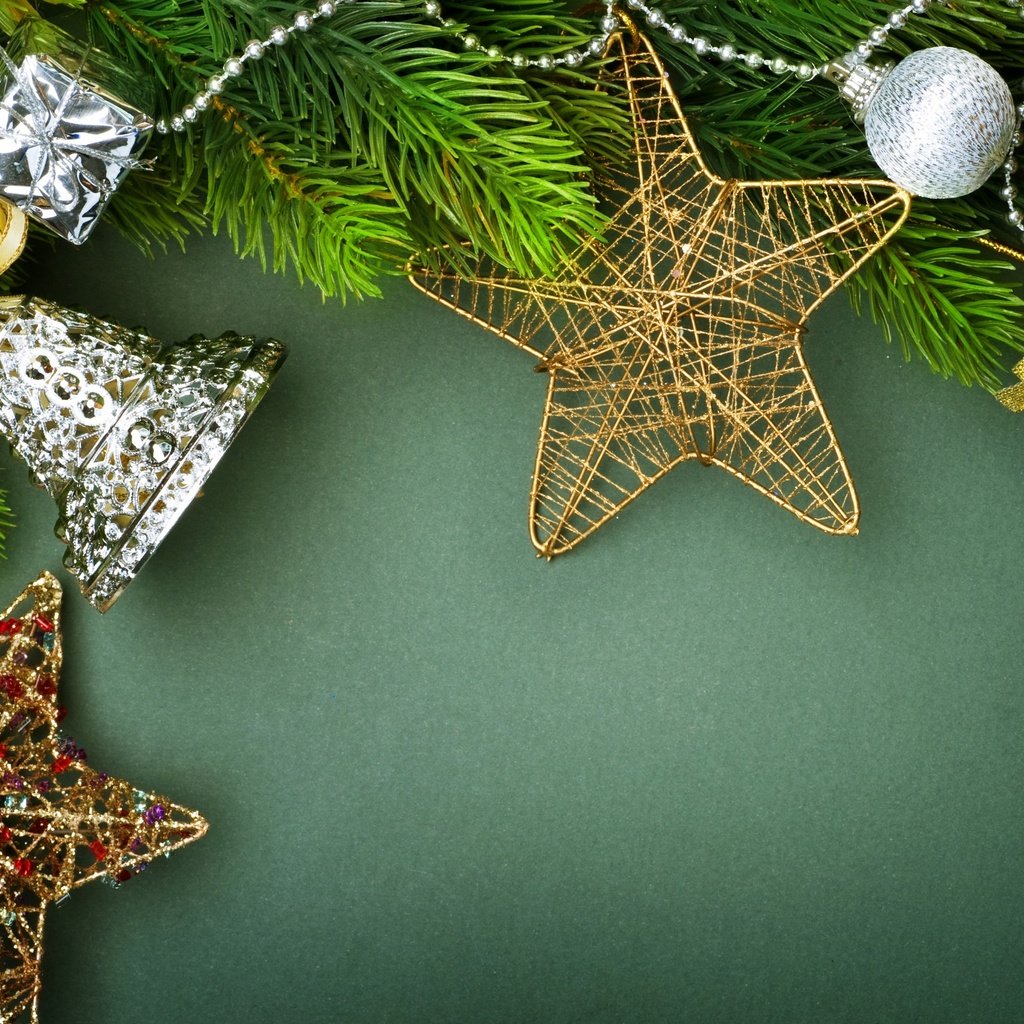 Обои новый год, звезды, колокольчики, рождество, елочные украшения, new year, stars, bells, christmas, christmas decorations разрешение 2880x1800 Загрузить
