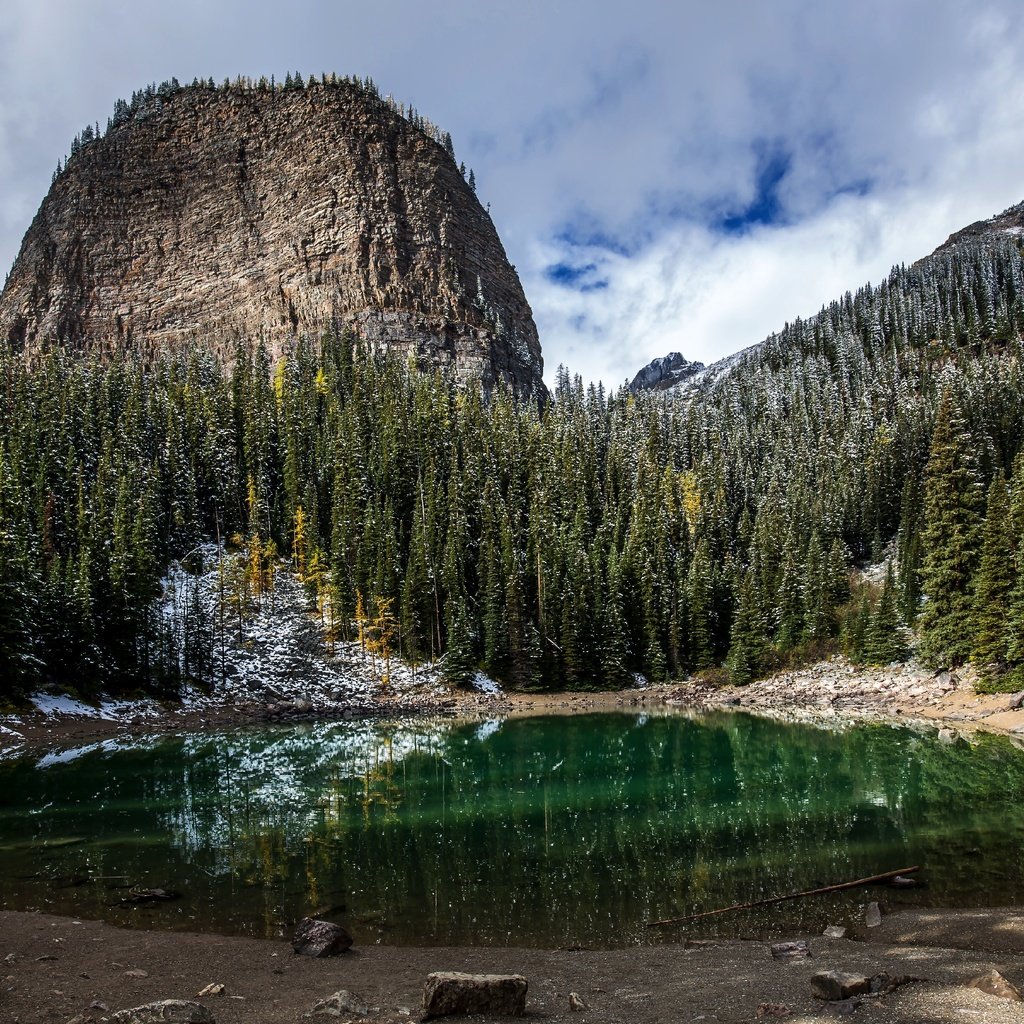 Обои небо, облака, деревья, озеро, горы, природа, лес, the sky, clouds, trees, lake, mountains, nature, forest разрешение 4343x2700 Загрузить