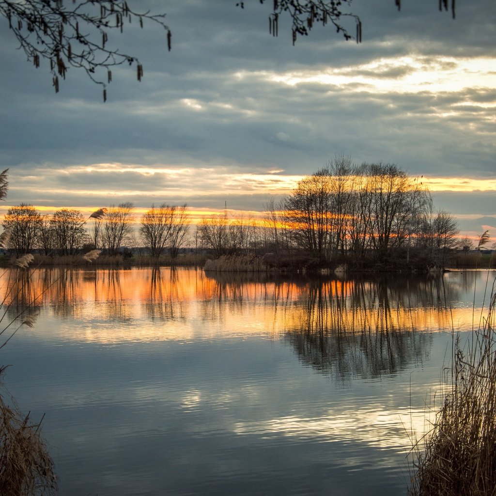 Обои небо, деревья, вечер, река, природа, отражение, осень, the sky, trees, the evening, river, nature, reflection, autumn разрешение 5947x3965 Загрузить