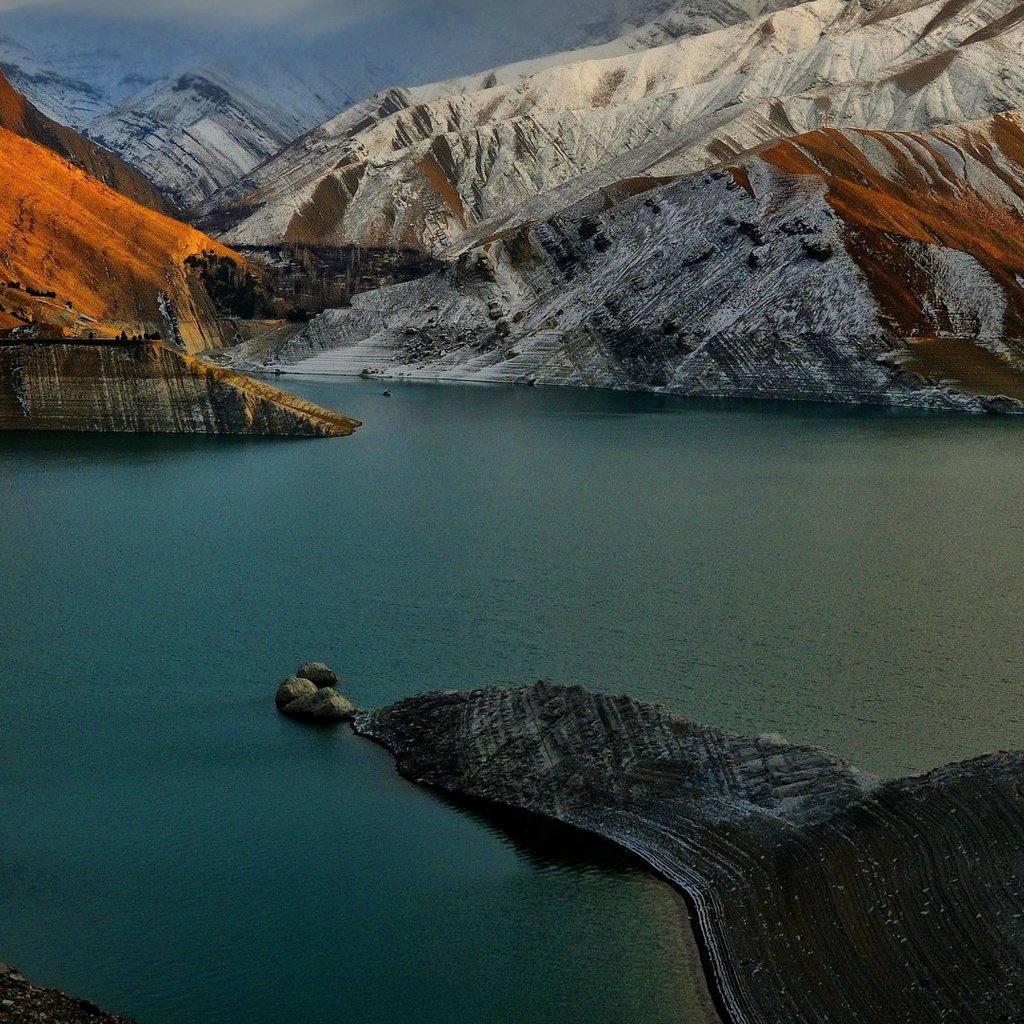 Обои небо, облака, озеро, горы, природа, иран, the sky, clouds, lake, mountains, nature, iran разрешение 2560x1080 Загрузить