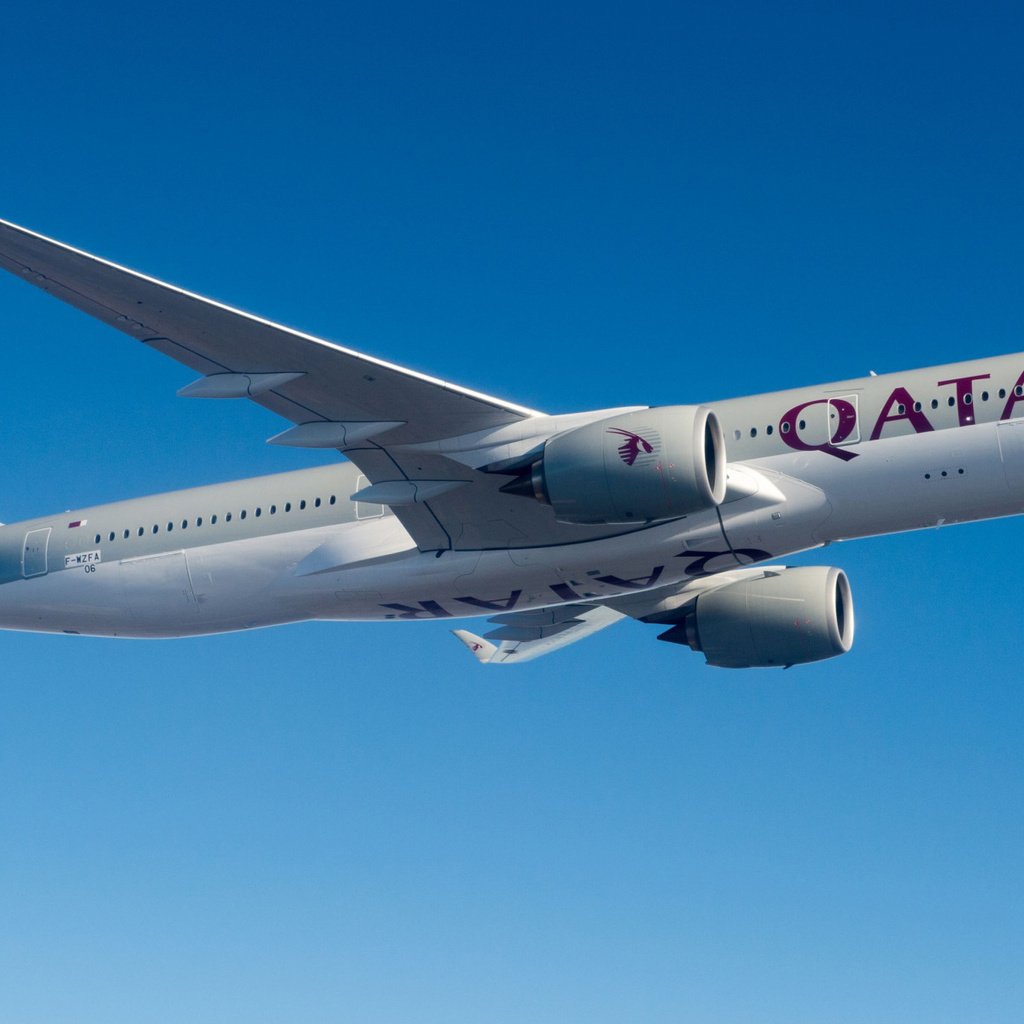 Обои самолет, airbus, пассажирский, qatar airways, airbus a350-900, airbus a350 xwb, the plane, passenger разрешение 2112x1188 Загрузить