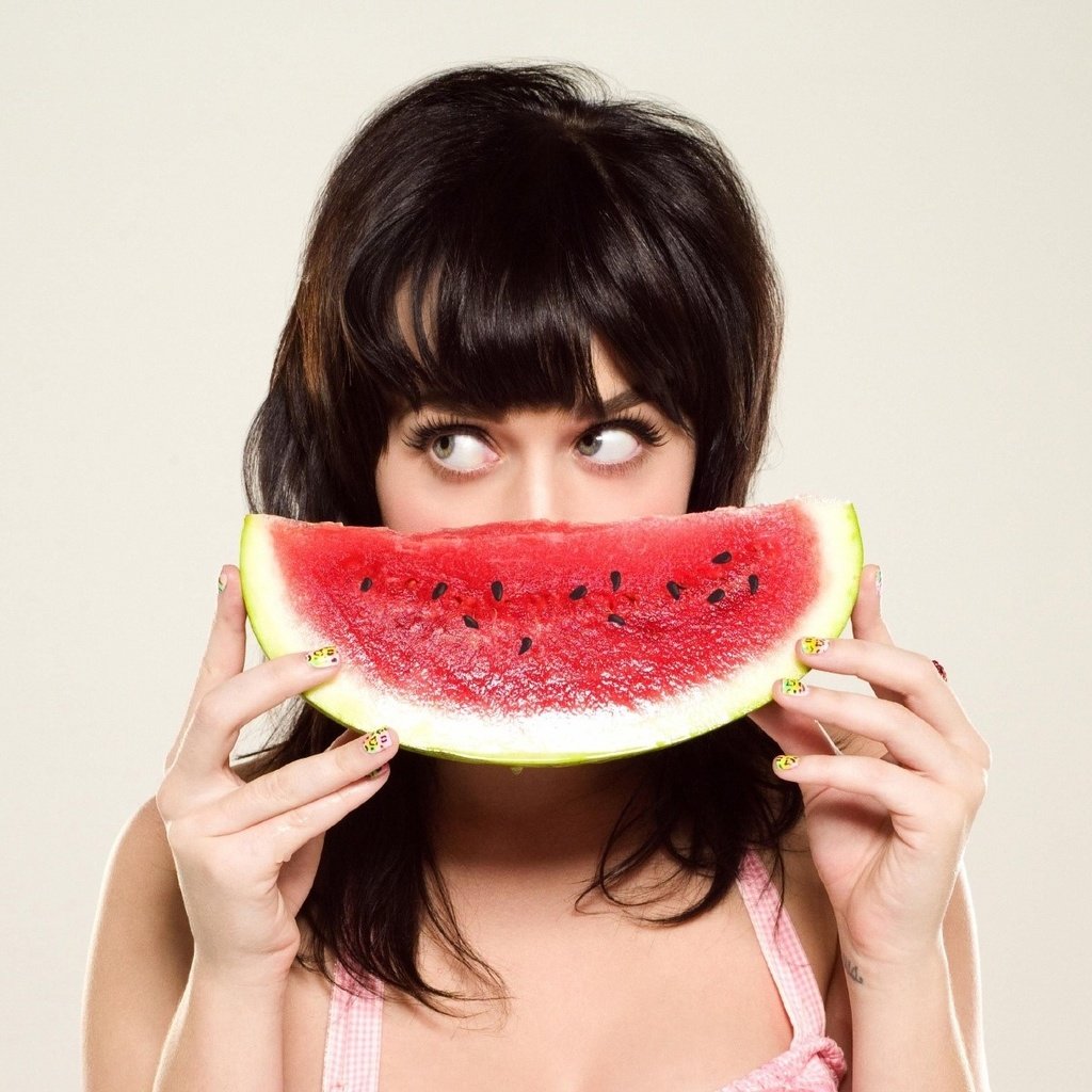 Обои портрет, арбуз, волосы, руки, кэти перри, знаменитость, portrait, watermelon, hair, hands, katy perry, celebrity разрешение 1920x1200 Загрузить