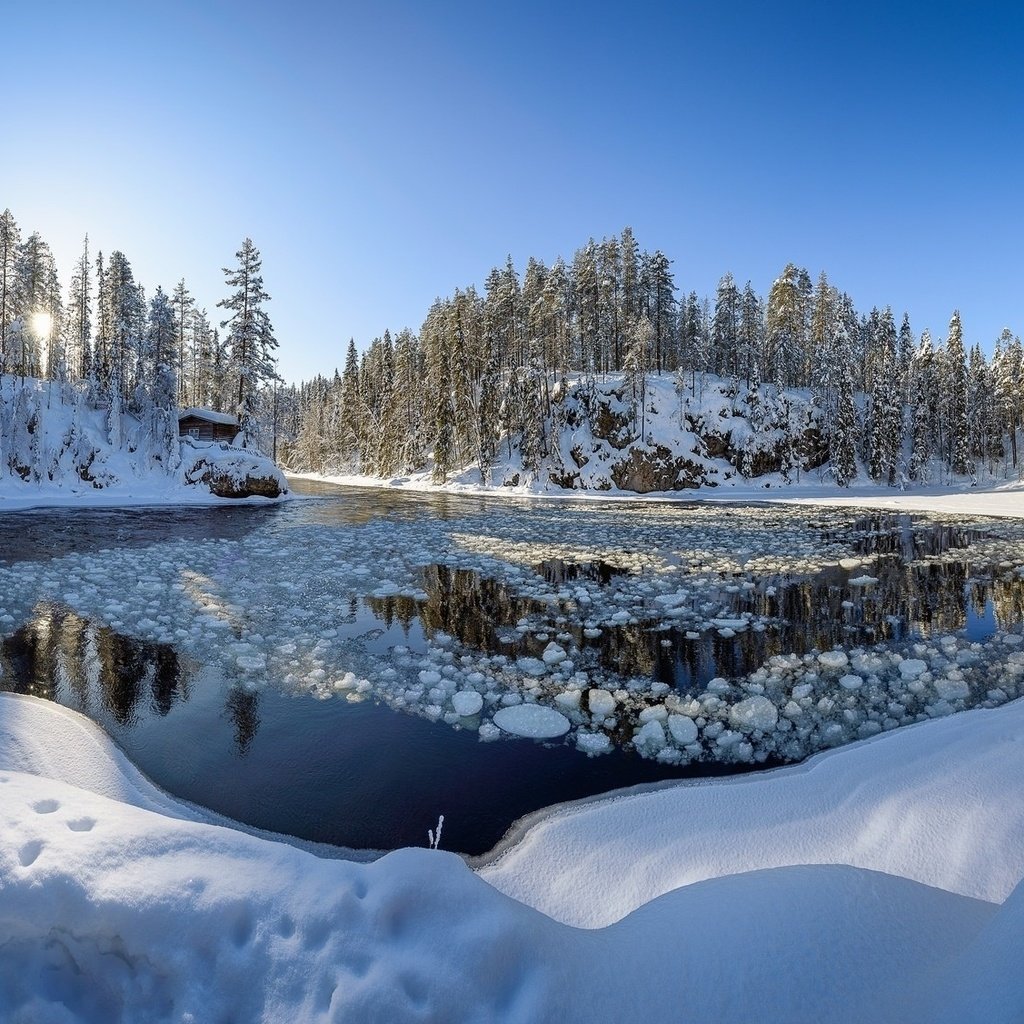 Обои река, скалы, снег, природа, лес, зима, river, rocks, snow, nature, forest, winter разрешение 2048x1127 Загрузить