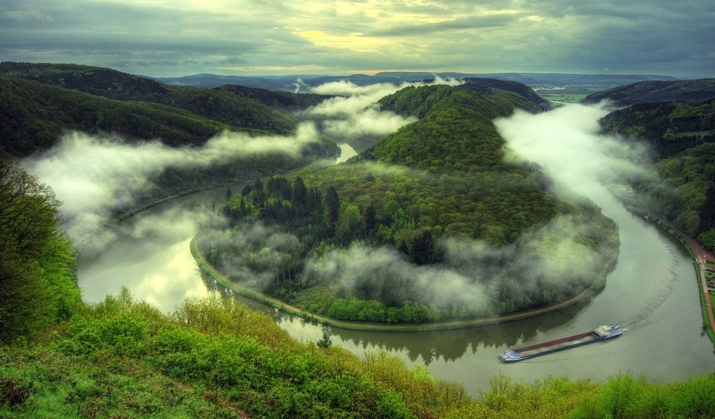 Обои река, пейзаж, корабль, saarschleife, river, landscape, ship, saar разрешение 1920x1200 Загрузить