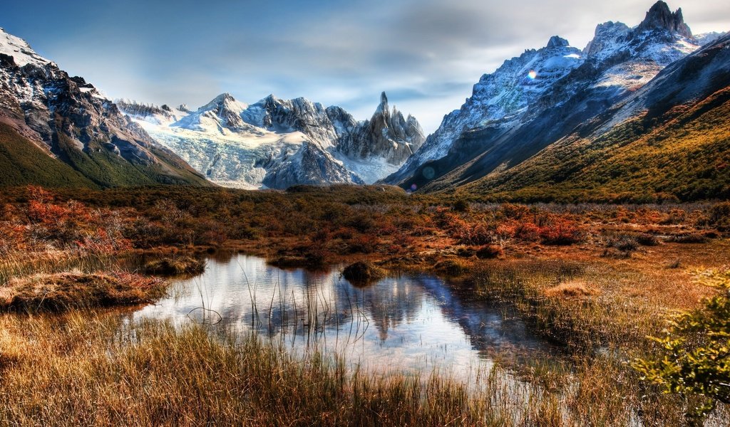 Обои трава, горы, лужа, hdr, grass, mountains, puddle разрешение 2560x1600 Загрузить