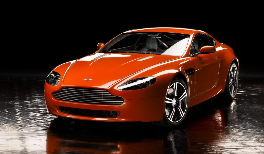 Обои астон мартин, aston martin разрешение 1920x1440 Загрузить