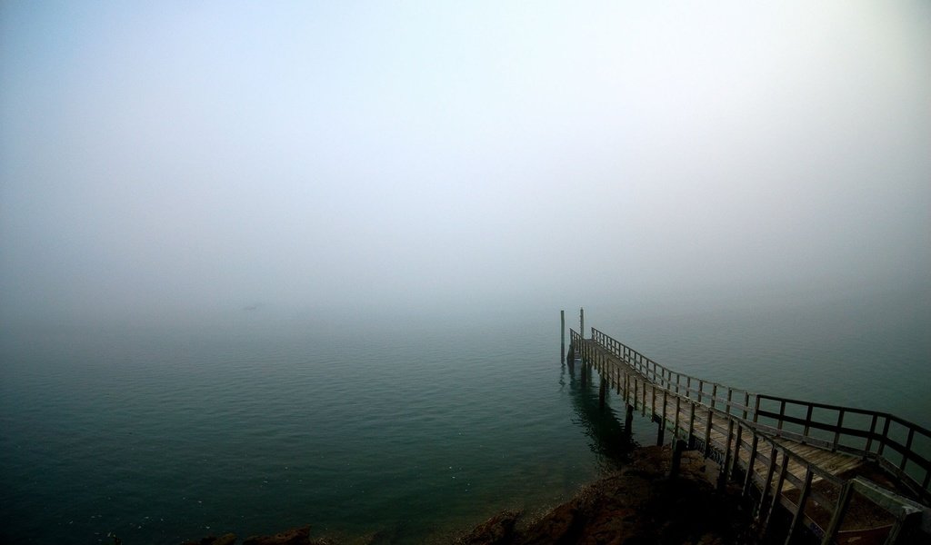 Обои туман, причал, fog, pier разрешение 1920x1285 Загрузить