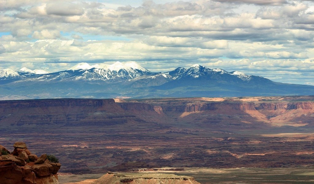 Обои горы, тучи, каньон, mountains, clouds, canyon разрешение 1920x1200 Загрузить