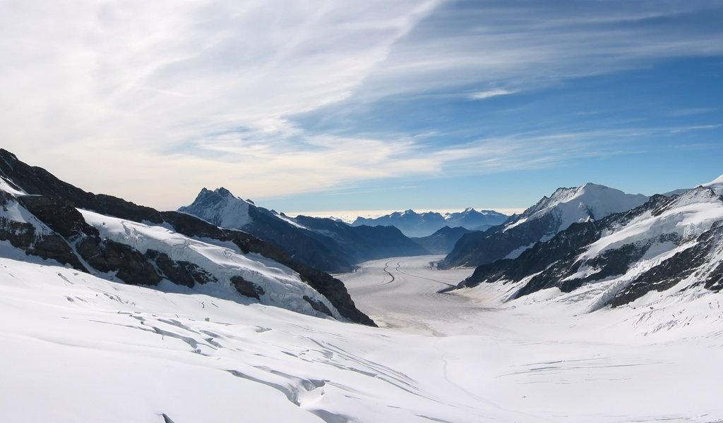 Обои небо, горы, снег, вершины, the sky, mountains, snow, tops разрешение 1920x1080 Загрузить