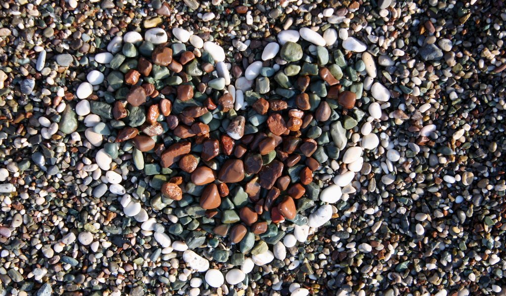 Обои камни, галька, форма, сердце, гравий, stones, pebbles, form, heart, gravel разрешение 2560x1600 Загрузить