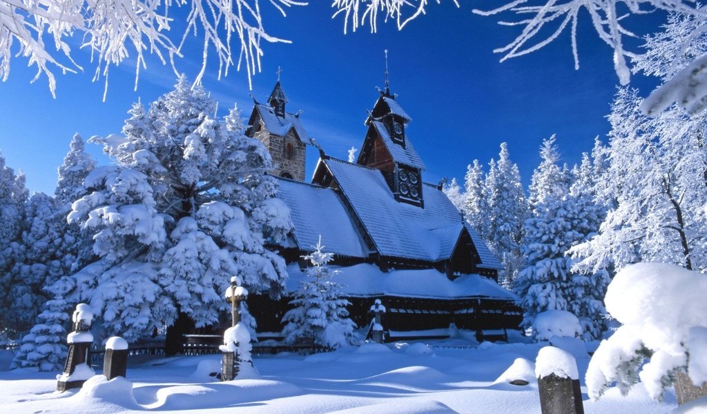 Обои снег, зима, дом, snow, winter, house разрешение 2000x1333 Загрузить