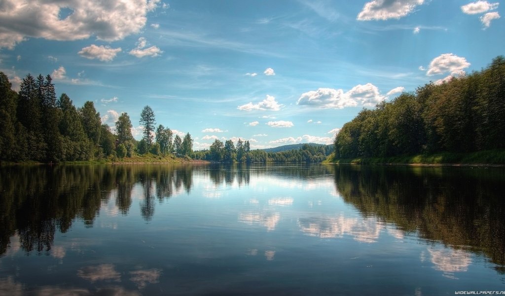 Обои небо, облака, деревья, озеро, отражение, the sky, clouds, trees, lake, reflection разрешение 1920x1080 Загрузить