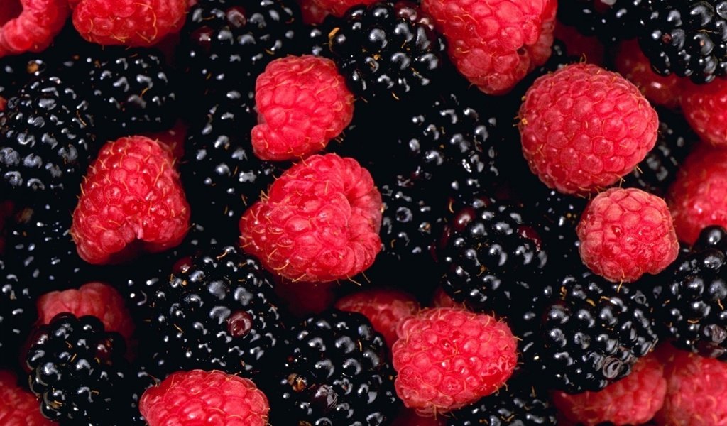 Обои малина, ягоды, ежевика, raspberry, berries, blackberry разрешение 1920x1200 Загрузить