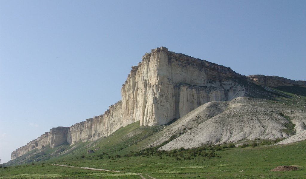 Обои небо, горы, скалы, природа, крым, ак даг, белая гора, the sky, mountains, rocks, nature, crimea, ak doug, white mountain разрешение 2560x1600 Загрузить