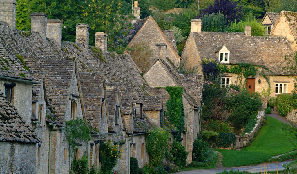 Обои англия, бибери, коттеджи, глостершир, england, bibury, cottages разрешение 3780x2530 Загрузить