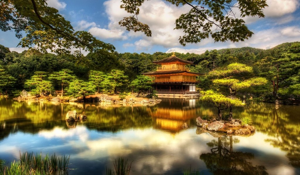 Обои храм, япония, temple, japan разрешение 2071x1440 Загрузить