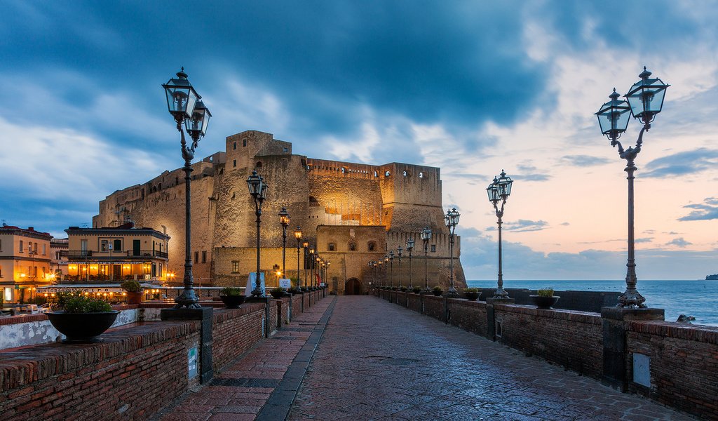 Обои замок, италия, неаполь, castle, italy, naples разрешение 2048x1365 Загрузить