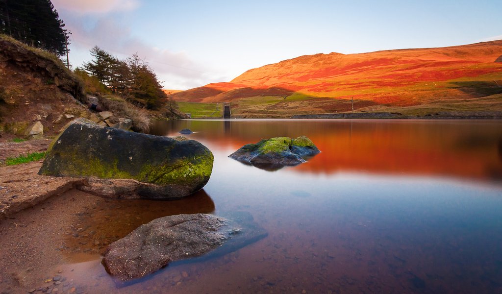 Обои вода, камни, англия, peak district national park, национальный парк пик-дистрикт, шеффилд, пик-дистрикт, peak district, water, stones, england, the peak district national park, national park peak district, sheffield, the peak district разрешение 2560x1600 Загрузить