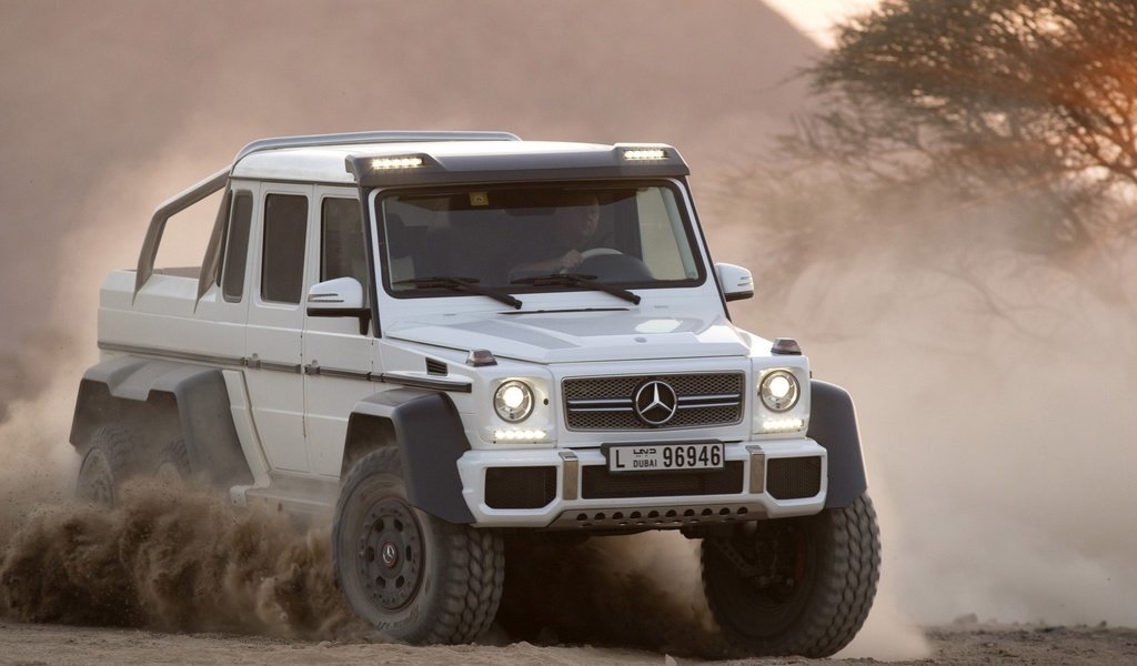 Обои автомобиль, 2012 год, пылинки, мерседес бенц, амг, g63, 6x6, car, 2012, dust, mercedes benz, amg разрешение 1920x1200 Загрузить