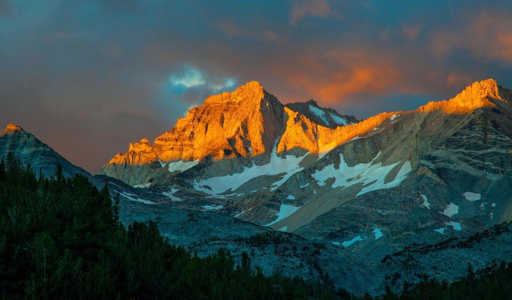 Обои горы, рассвет, eastern sierra, ка­ли­фор­нийс­кая, mountains, dawn, california разрешение 1920x1200 Загрузить