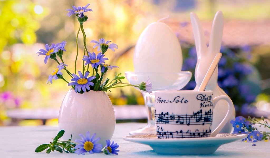 Обои цветы, кофе, кружка, ваза, натюрморт, пасхальный кролик, flowers, coffee, mug, vase, still life, the easter bunny разрешение 1920x1200 Загрузить