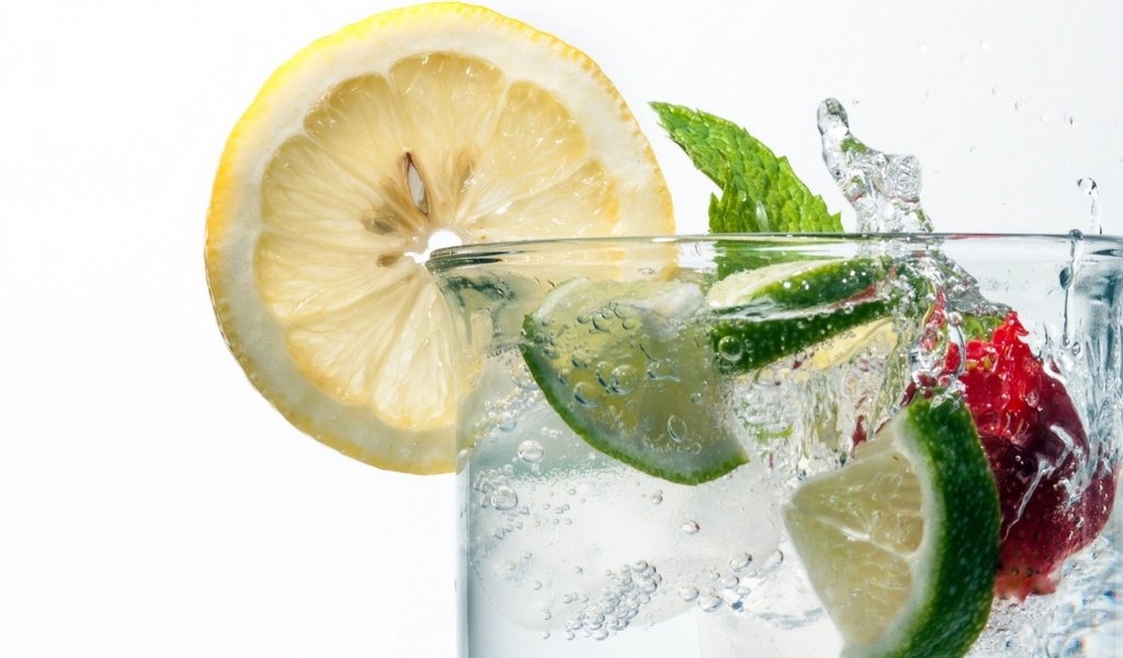 Обои вода, лёд, лимон, лайм, коктейль, water, ice, lemon, lime, cocktail разрешение 1920x1200 Загрузить