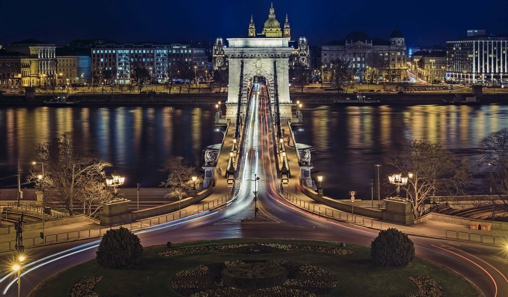 Обои венгрия, будапешт, дунай, цепной мост, ночь. огни, hungary, budapest, the danube, chain bridge, night. lights разрешение 2048x1383 Загрузить