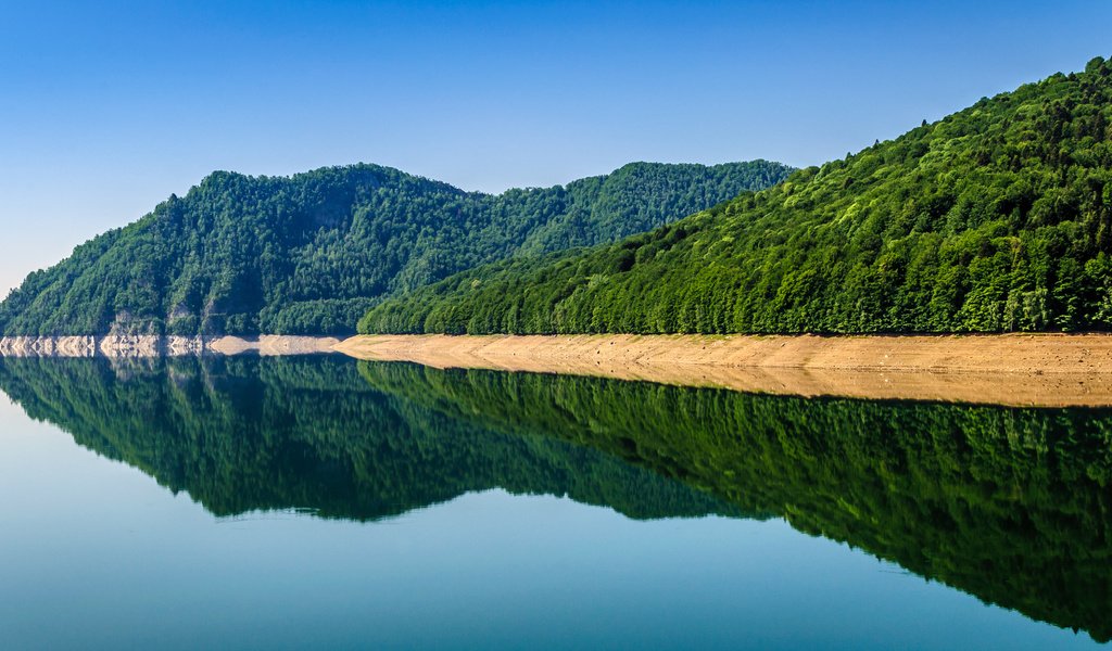 Обои небо, озеро, горы, отражение, пейзаж, румыния, the sky, lake, mountains, reflection, landscape, romania разрешение 4177x2848 Загрузить