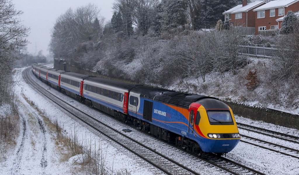 Обои зима, поезд, композиция, winter, train, composition разрешение 2560x1600 Загрузить