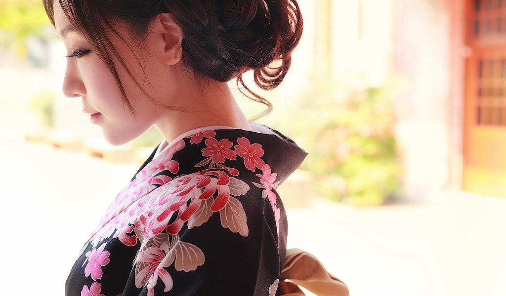Обои стиль, лицо, одежда, кимоно, азиатка, style, face, clothing, kimono, asian разрешение 2880x1920 Загрузить