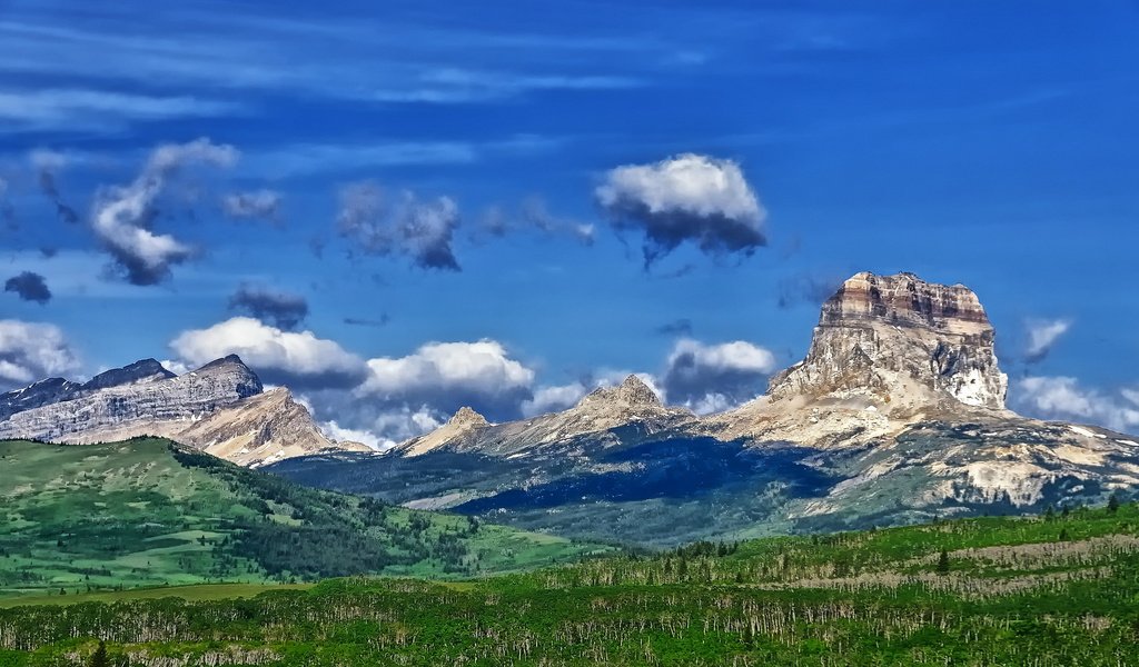 Обои небо, облака, деревья, горы, долина, the sky, clouds, trees, mountains, valley разрешение 2048x1255 Загрузить