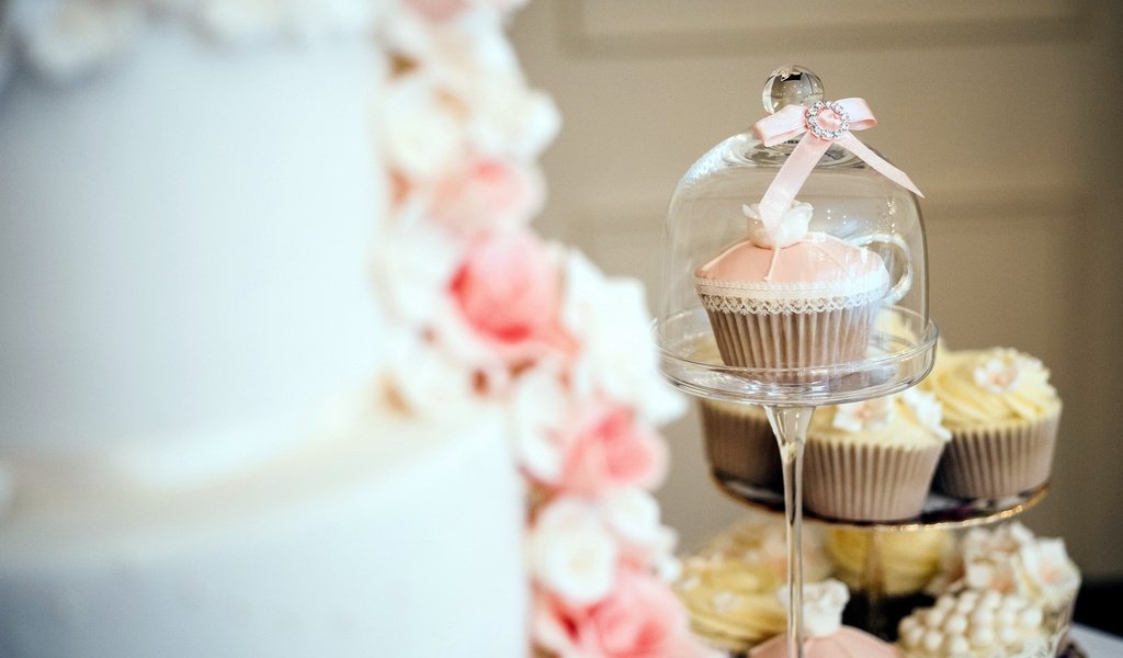 Обои свадьба, украшение, торт, кексы, wedding, decoration, cake, cupcakes разрешение 2560x1672 Загрузить