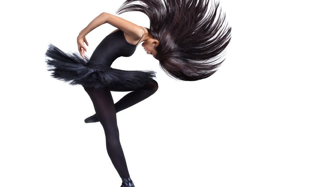 Обои фон, ножки, волосы, пачка, балерина, background, legs, hair, pack, ballerina разрешение 5014x3857 Загрузить