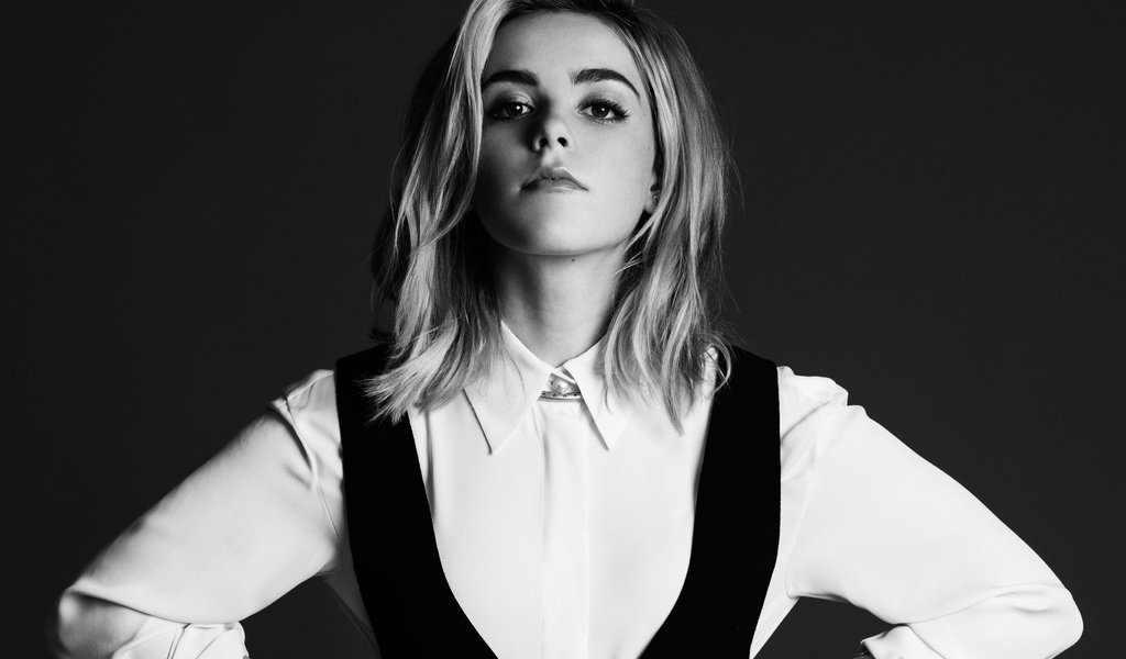 Обои девушка, поза, чёрно-белое, актриса, кирнан шипка, girl, pose, black and white, actress, kiernan shipka разрешение 3300x2138 Загрузить