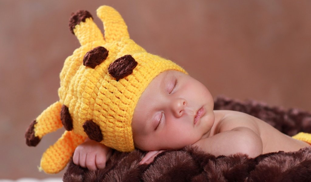 Обои дети, спит, ребенок, шапка, младенец, children, sleeping, child, hat, baby разрешение 2556x1600 Загрузить