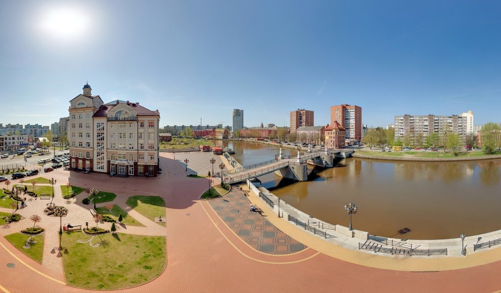 Обои река, парк, мост, город, дома, россия, здания, калининград, river, park, bridge, the city, home, russia, building, kaliningrad разрешение 2560x1600 Загрузить