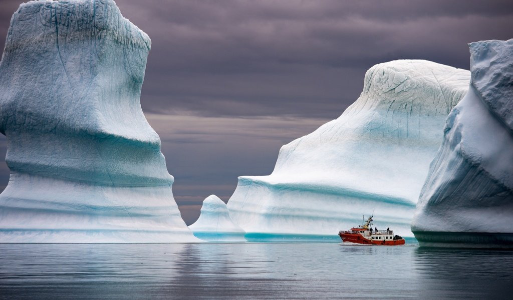 Обои море, корабль, айсберг, гренландия, sea, ship, iceberg, greenland разрешение 2048x1363 Загрузить