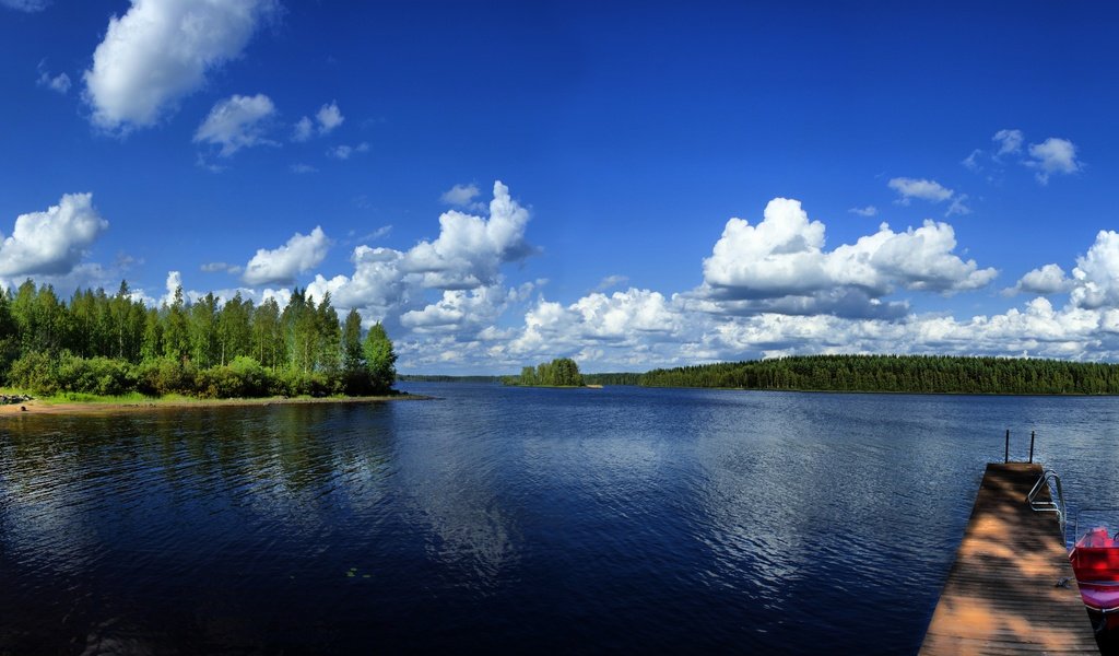 Обои небо, облака, деревья, река, природа, панорама, лодка, канада, the sky, clouds, trees, river, nature, panorama, boat, canada разрешение 10000x1731 Загрузить