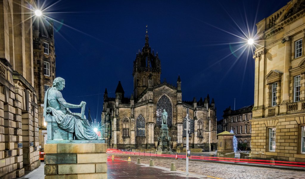 Обои ночь, эдинбург, храм, уличные фонари, собор, st giles' cathedral, эдинбургский собор, город, дома, улица, памятник, шотландия, night, edinburgh, temple, street lights, cathedral, the city, home, street, monument, scotland разрешение 4005x2590 Загрузить